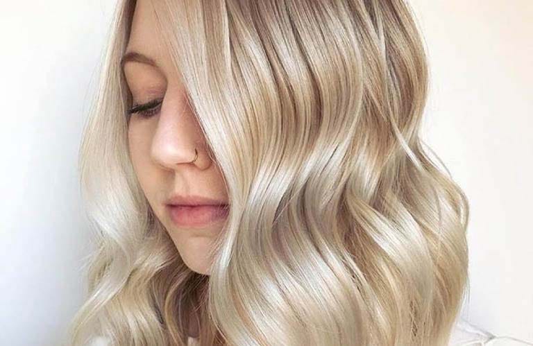 UGC image of model from @avedaartists.