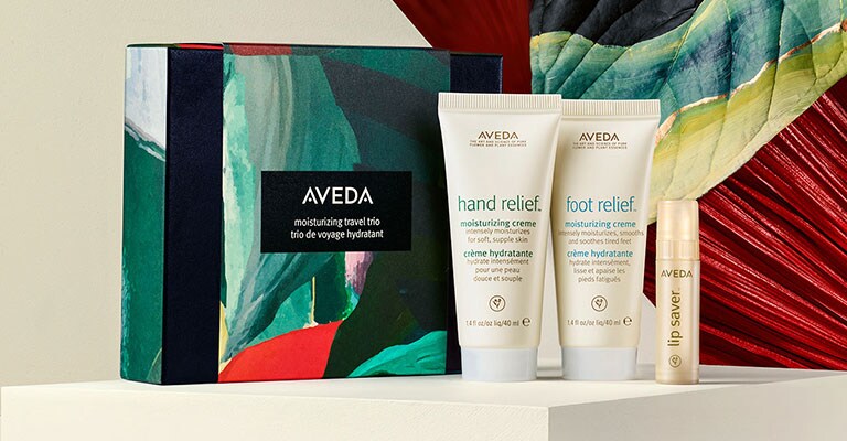 Shop holiday gifts under $30