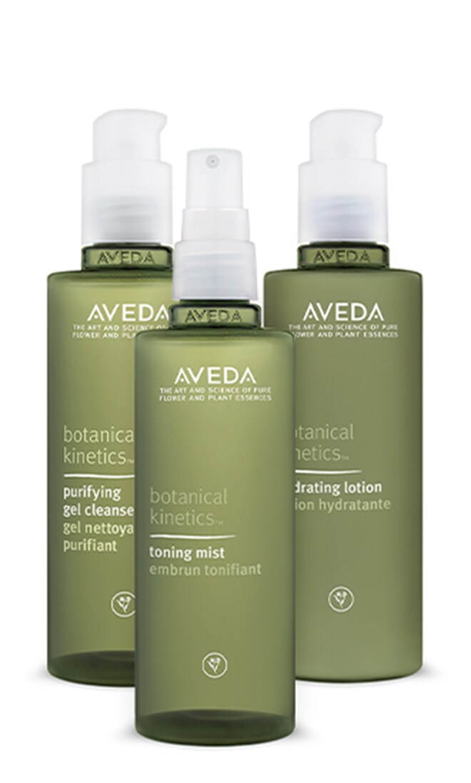 botanical kinetics<span class="trade">&trade;</span> daily care for oily/normal skin set