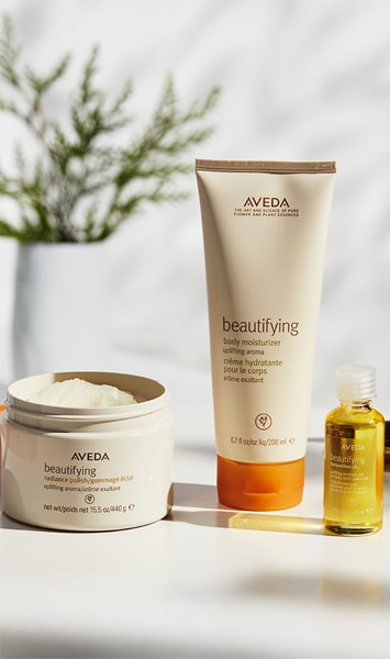 beautifying composition oil<span class="trade">™</span>
