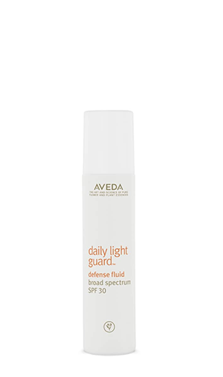 daily light guard<span class="trade">&trade;</span> defense fluid broad spectrum spf 30