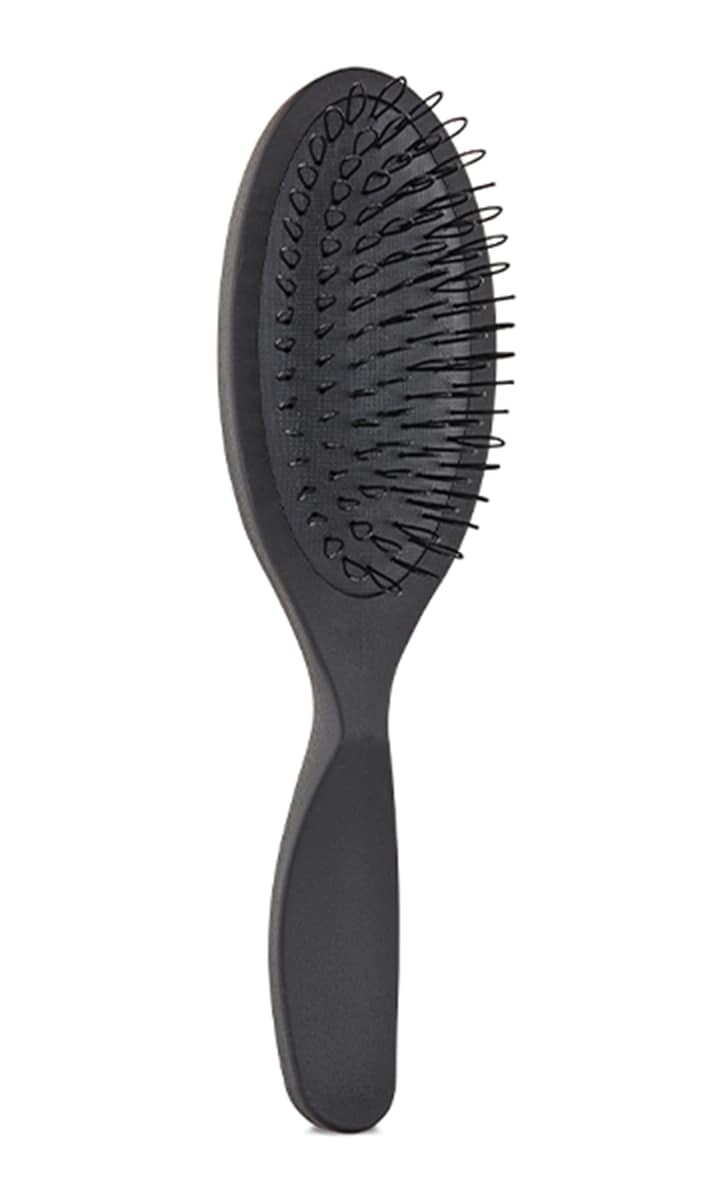 pramāsana<span class="trade">™</span> exfoliating scalp brush